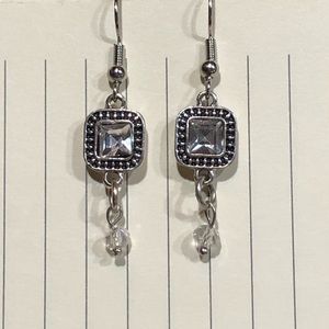 Square crystal dangle earrings silver  New